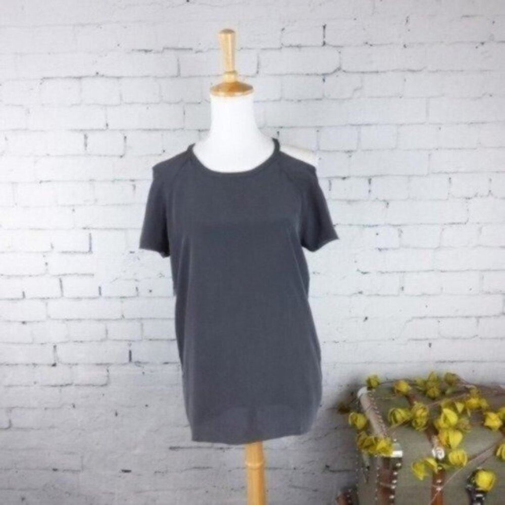 Chaser Silk Basics Cold Shoulder Top Gray Size Medium